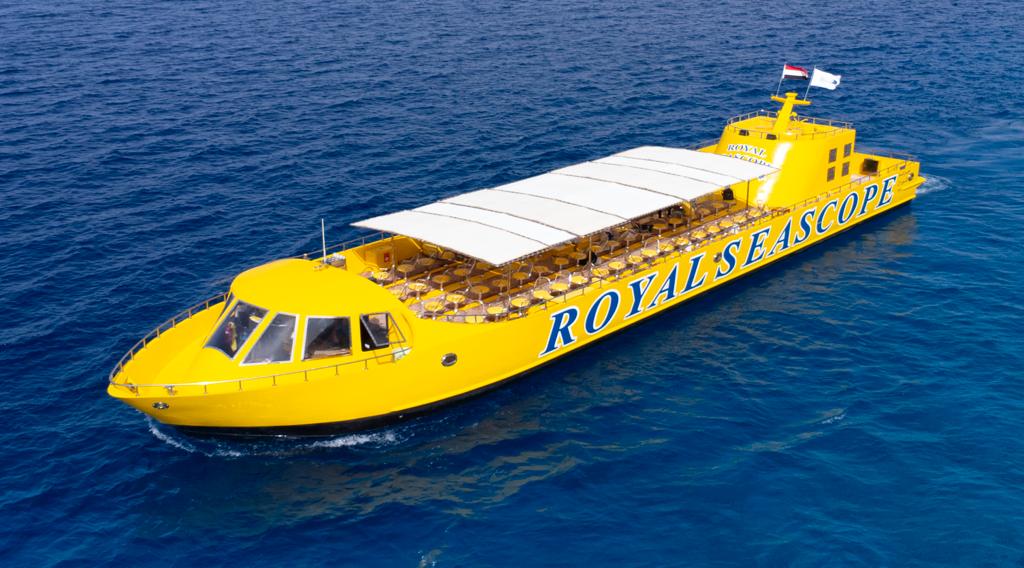 2Underwater World Glass Boat Experience