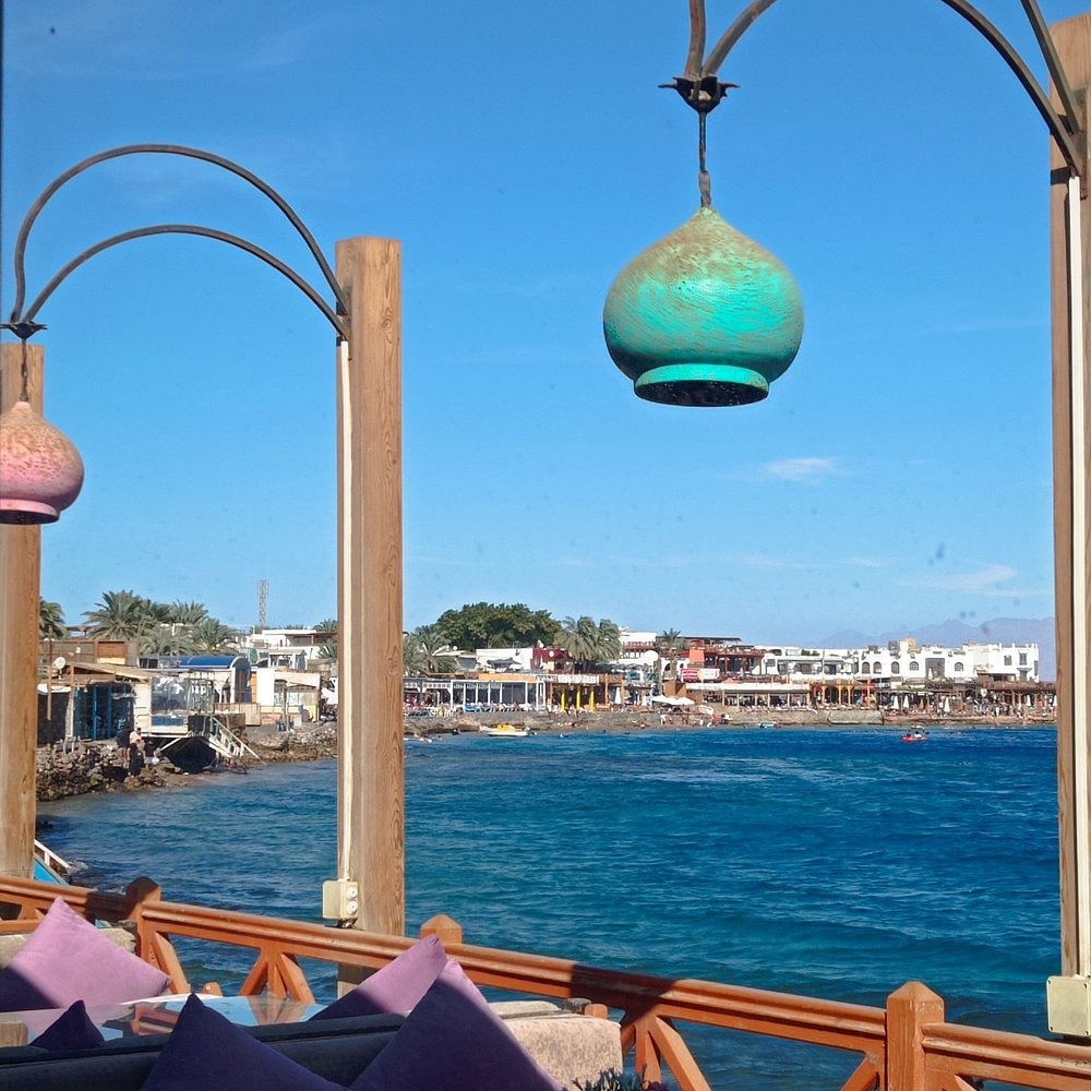 14🏜️ Canyon Colorato, Snorkeling al Blue Hole e Tour di Dahab