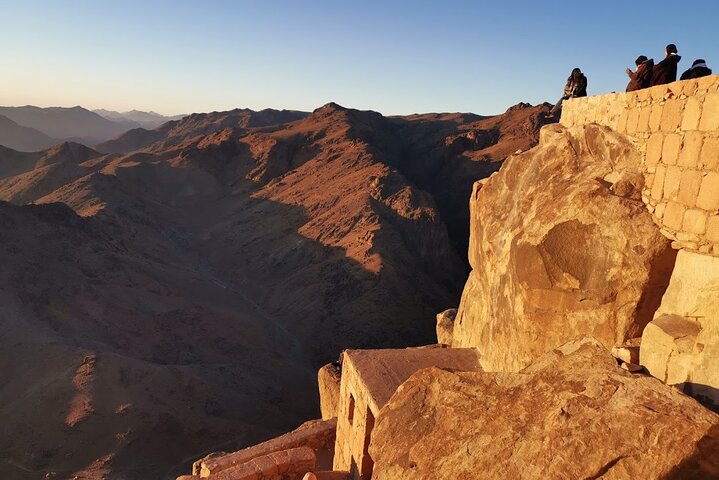 8mount moses