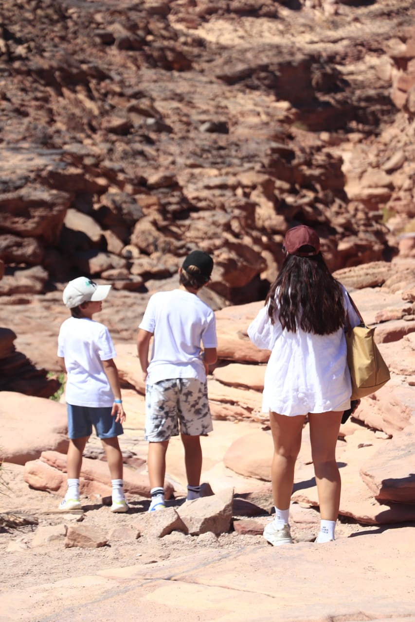 8🌴 Avventura Privata a Dahab – Canyon Colorato e Blue Hole